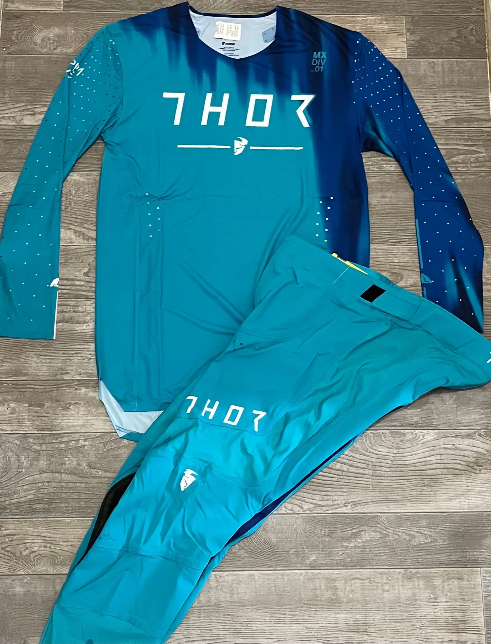 Conjunto Motocross Black Gold Thor MX 2025 – Prime Pro - Imagem 12